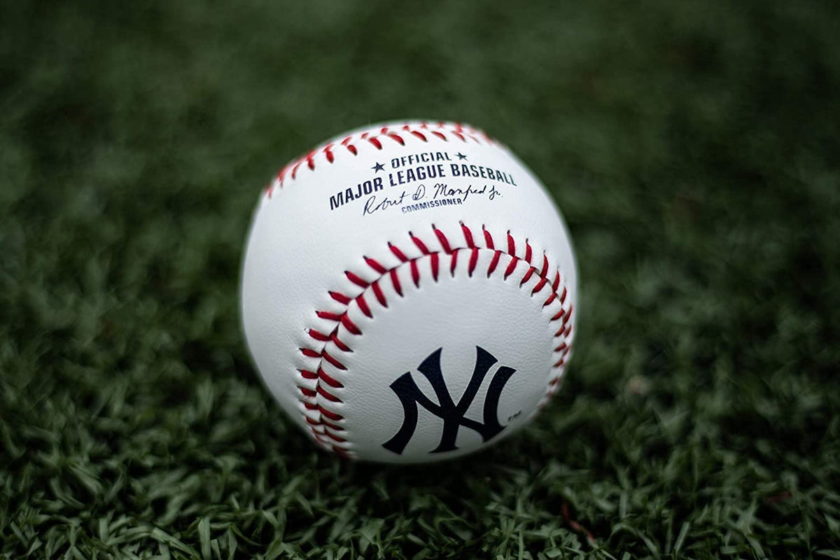 Rawlings | 2026 MLB Baseball with Team Logo | All 30 MLB Teams Available